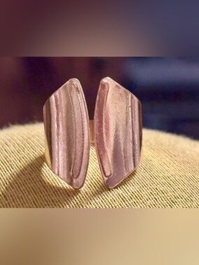 Women's Rose Gold Statement Open Ring - Elegant Two-Panel Design size 8